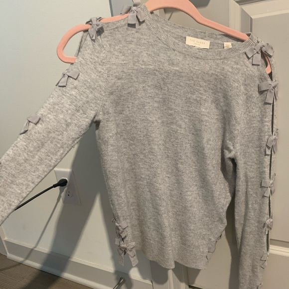 Ted Baker Sweaters - Ted baker bow grey sweater